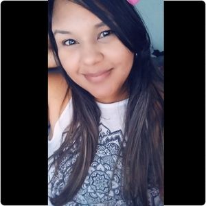 Meet your Posher, Lopez